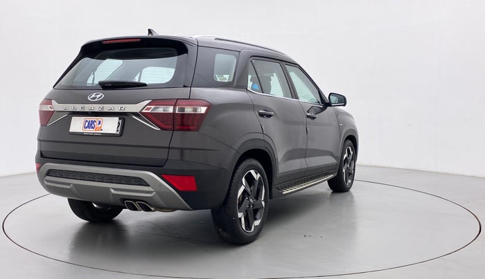 2021 Hyundai ALCAZAR PLATINUM(O) 7STR 1.5 AT, Diesel, Automatic, 26,541 km, Right Back Diagonal