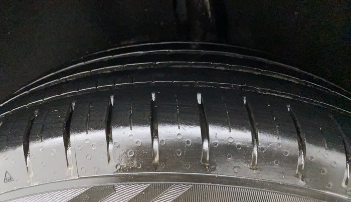 2017 Ford Ecosport TITANIUM 1.5L PETROL, Petrol, Manual, 85,301 km, Left Rear Tyre Tread