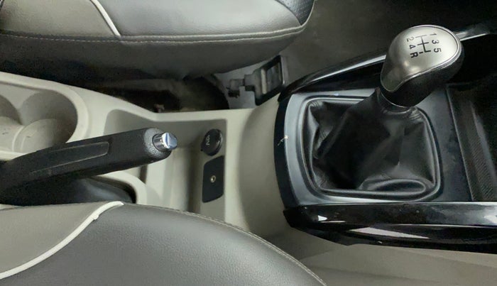 2017 Ford Ecosport TITANIUM 1.5L PETROL, Petrol, Manual, 85,301 km, Gear Lever