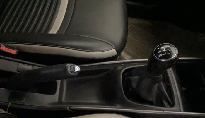 2019 Maruti Baleno DELTA PETROL 1.2, Petrol, Manual, 57,112 km, Gear Lever