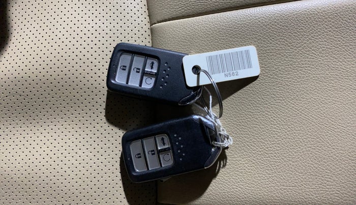 2021 Honda City 1.5L I-VTEC ZX CVT, Petrol, Automatic, 31,094 km, Key Close Up