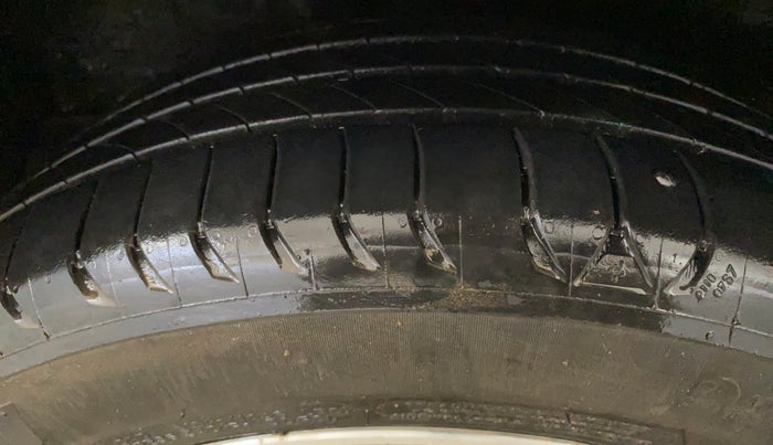 2021 Honda City 1.5L I-VTEC ZX CVT, Petrol, Automatic, 31,094 km, Right Rear Tyre Tread