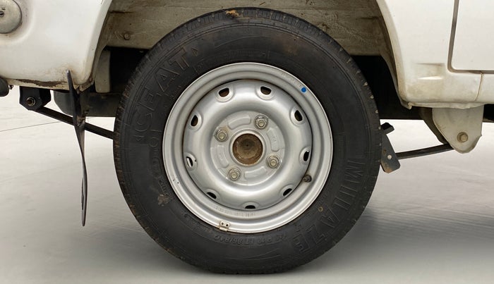 2014 Maruti Omni 5 SEATER, Petrol, Manual, 31,954 km, Right Rear Wheel