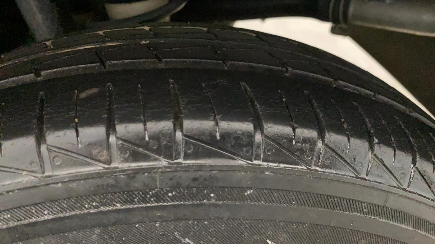 2021 Maruti Alto LXI, Petrol, Manual, 25,124 km, Left Rear Tyre Tread