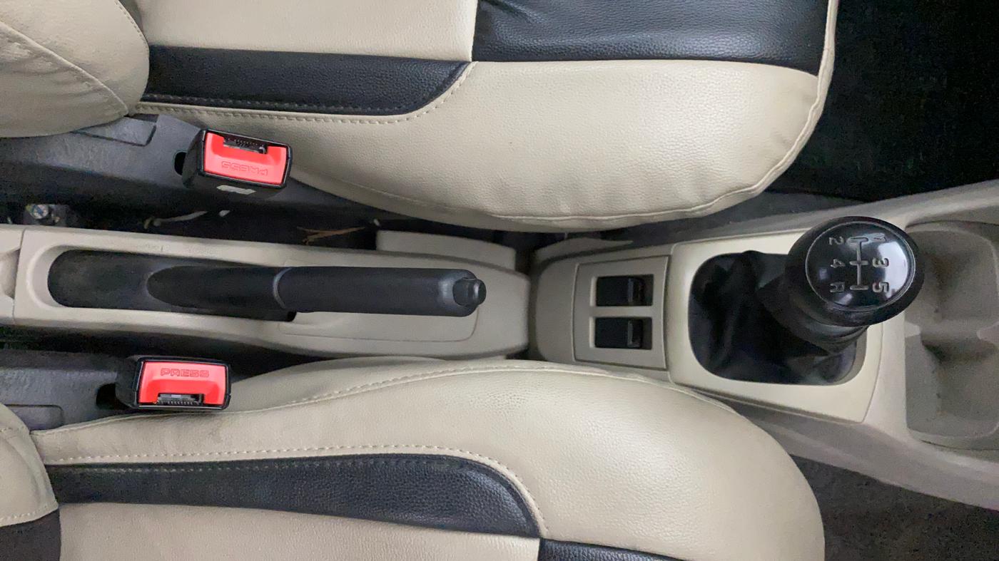 2021 Maruti Alto LXI, Petrol, Manual, 25,124 km, Gear Lever