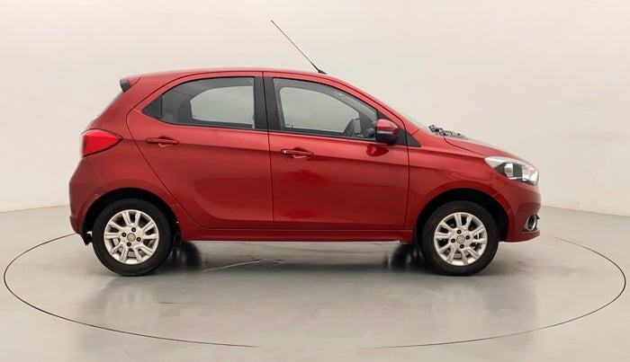 2018 Tata Tiago XZ PETROL, Petrol, Manual, 1,00,000 km, Right Side View