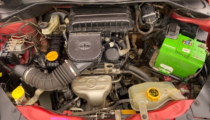 2018 Tata Tiago XZ PETROL, Petrol, Manual, 1,00,000 km, Open Bonet