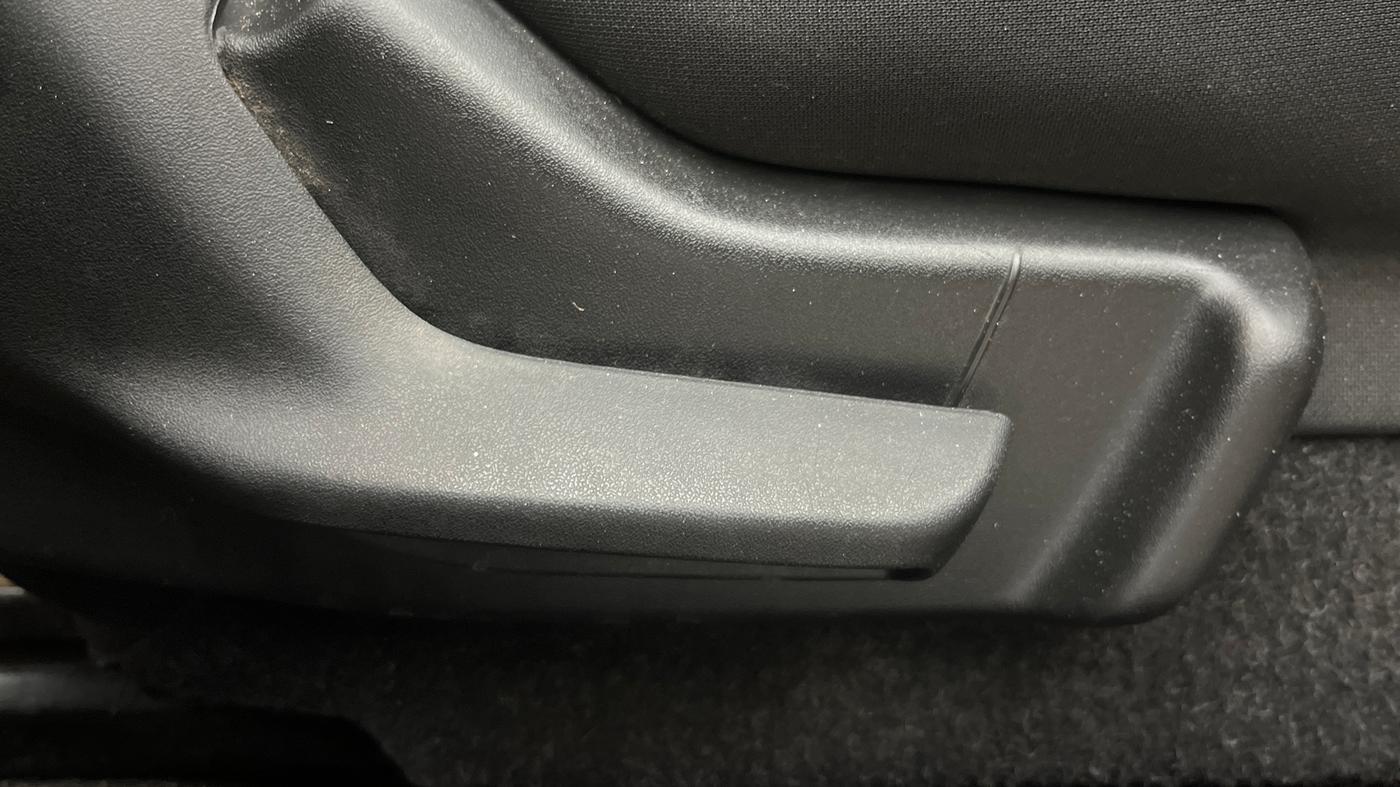 2018 Maruti Swift LXI, Petrol, Manual, 1,00,208 km, Driver Side Adjustment Panel
