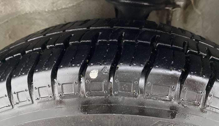 2018 Maruti Alto 800 LXI, Petrol, Manual, 22,527 km, Left Front Tyre Tread