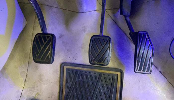 2019 Maruti Dzire ZXI, Petrol, Manual, 59,162 km, Pedals