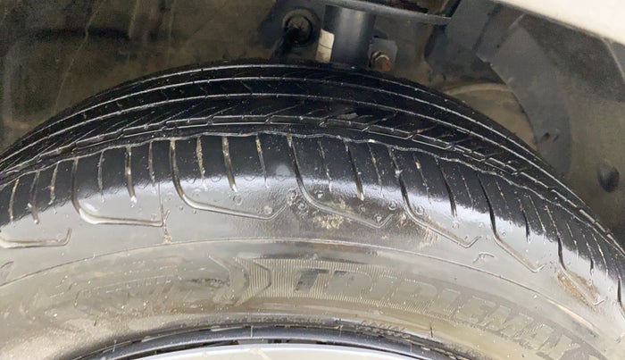 2025 Toyota Urban Cruiser Taisor E 1.2 Petrol MT, Petrol, Manual, 34,162 km, Right Front Tyre Tread