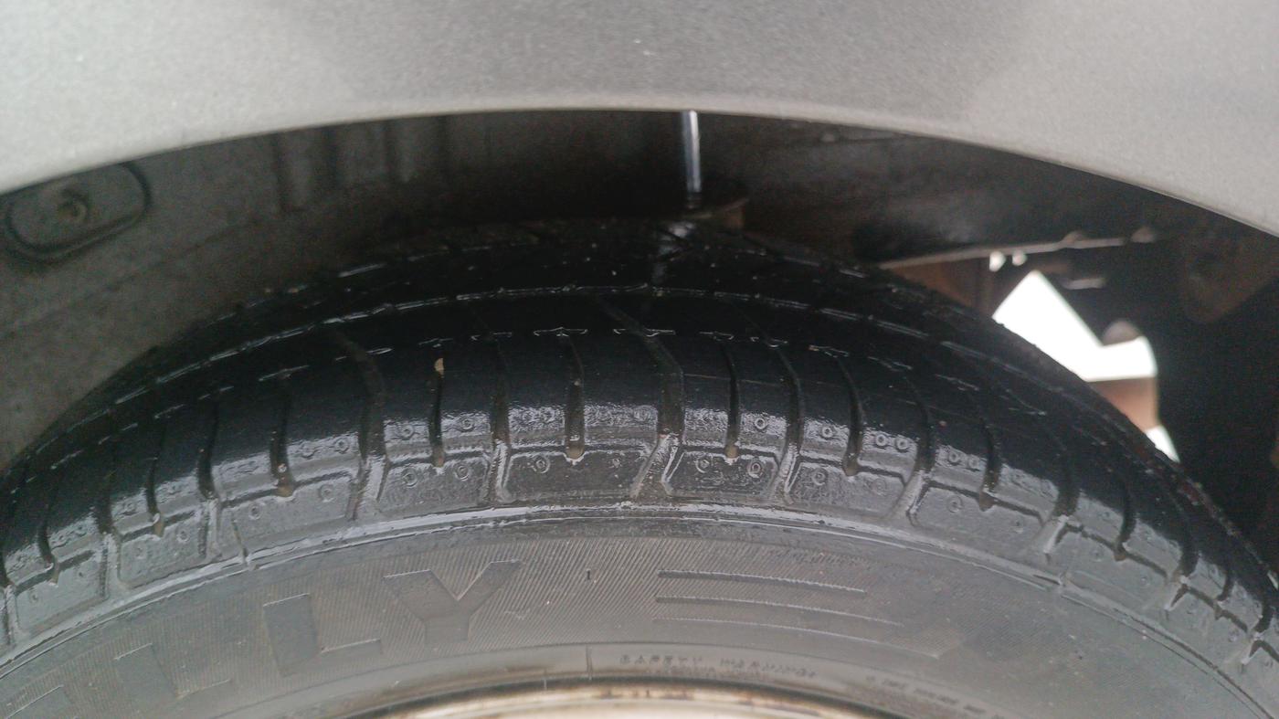2016 Chevrolet Beat PS PETROL, Petrol, Manual, 67,398 km, Left Rear Tyre Tread