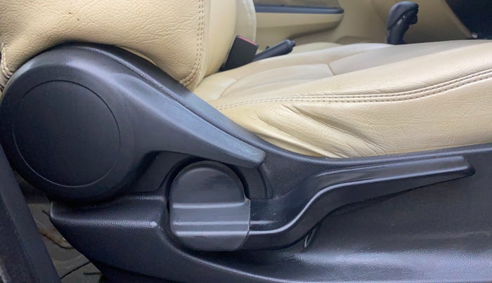 2018 Honda Amaze 1.2L I-VTEC S CVT, Petrol, Automatic, 55,479 km, Driver Side Adjustment Panel