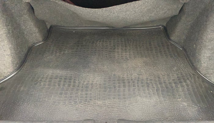 2018 Honda Amaze 1.2L I-VTEC S CVT, Petrol, Automatic, 55,479 km, Boot Inside