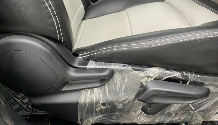 2022 Tata TIGOR XZ PLUS PETROL, Petrol, Manual, 10,860 km, Driver Side Adjustment Panel