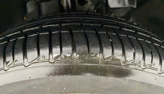 2022 Tata TIGOR XZ PLUS PETROL, Petrol, Manual, 10,860 km, Right Front Tyre Tread