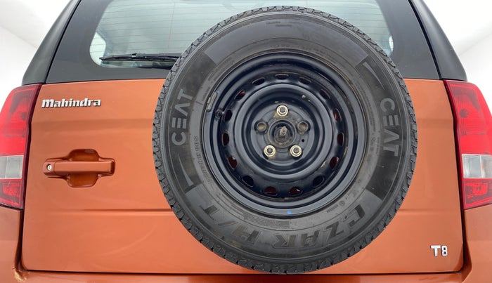 2016 Mahindra TUV300 T8, Diesel, Manual, 1,09,251 km, Spare Tyre