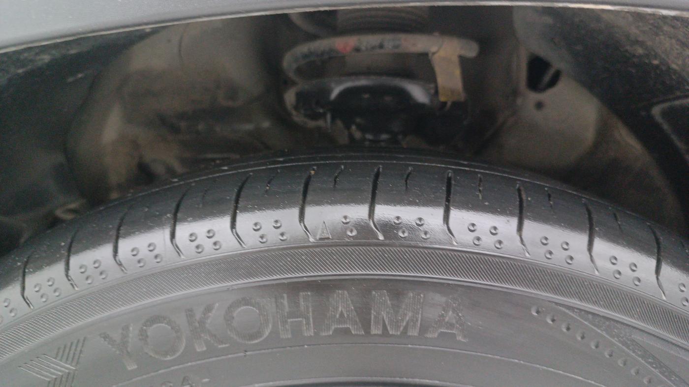 2021 KIA SELTOS X LINE 1.4 PETROL DCT, Petrol, Automatic, 75,580 km, Left Front Tyre Tread
