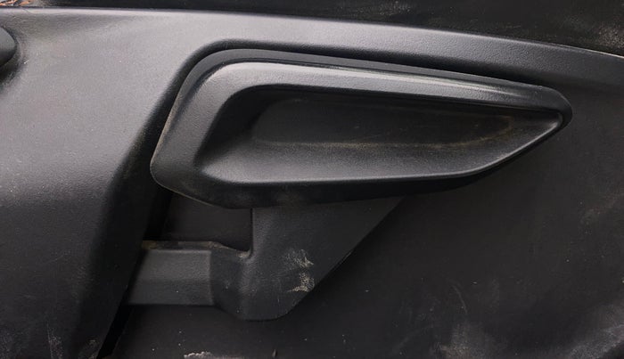 2022 Tata TIGOR XZ PLUS CNG, CNG, Manual, 1,28,878 km, Driver Side Adjustment Panel