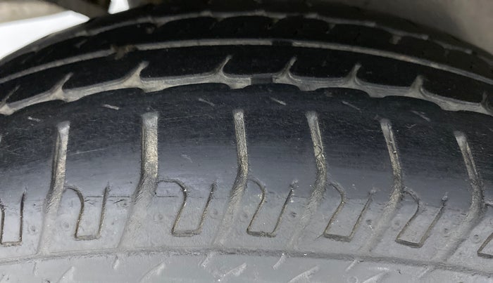 2016 Maruti Wagon R 1.0 LXI, Petrol, Manual, 33,278 km, Right Rear Tyre Tread
