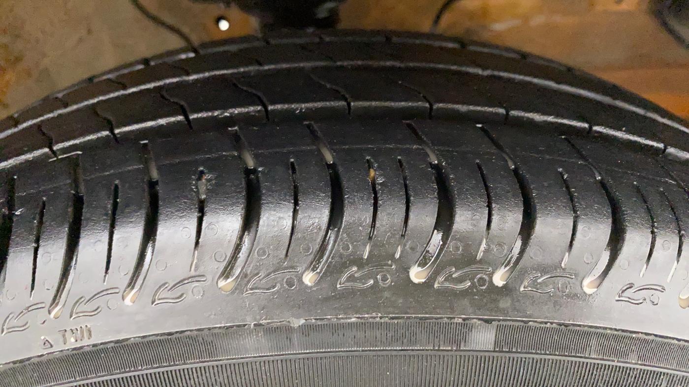 2019 Maruti S PRESSO VXI PLUS, Petrol, Manual, 35,467 km, Right Front Tyre Tread