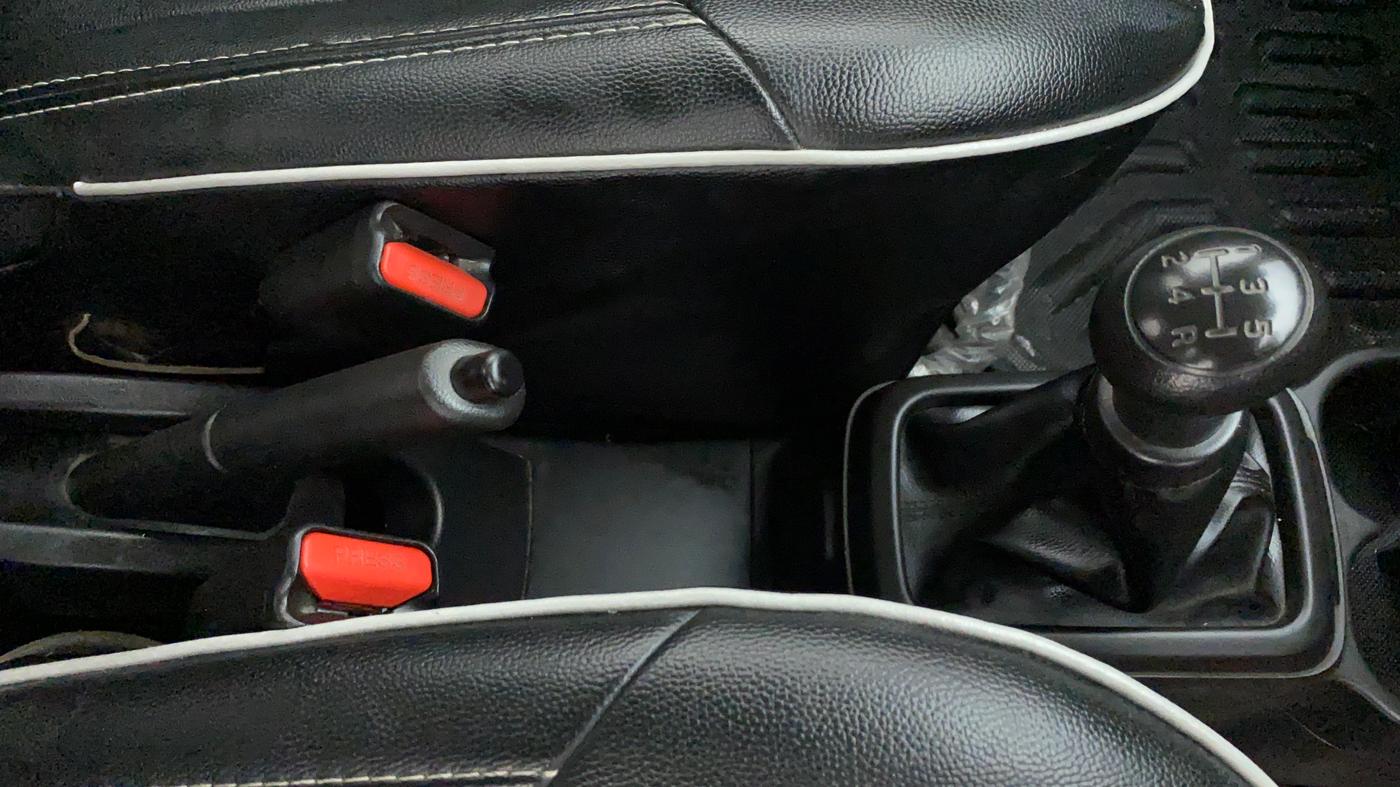 2019 Maruti S PRESSO VXI PLUS, Petrol, Manual, 35,467 km, Gear Lever