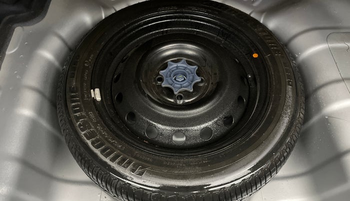 2014 Hyundai Xcent SX 1.2 (O), Petrol, Manual, 48,801 km, Spare Tyre