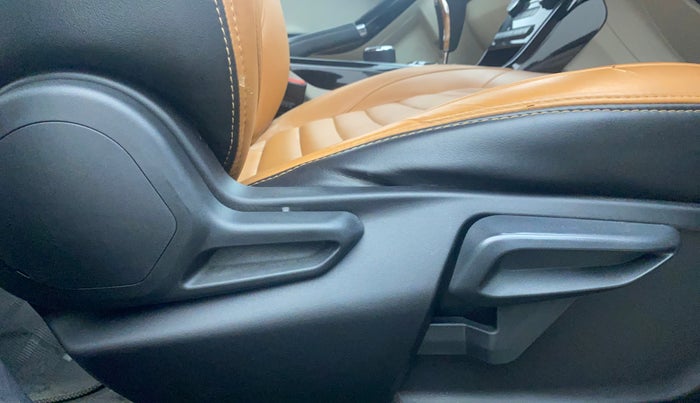 2020 Tata NEXON XZA PLUS PETROL, Petrol, Automatic, 49,852 km, Driver Side Adjustment Panel