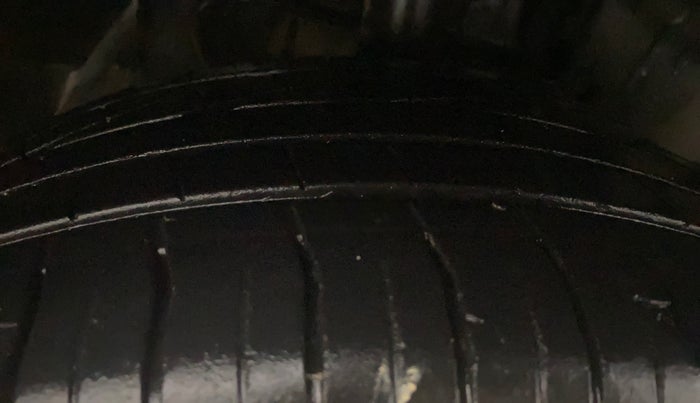 2020 Tata NEXON XZA PLUS PETROL, Petrol, Automatic, 49,852 km, Right Front Tyre Tread