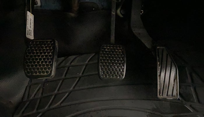 2021 Maruti Alto VXI PLUS, Petrol, Manual, 24,381 km, Pedals