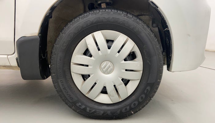 2021 Maruti Alto VXI PLUS, Petrol, Manual, 24,381 km, Right Front Wheel