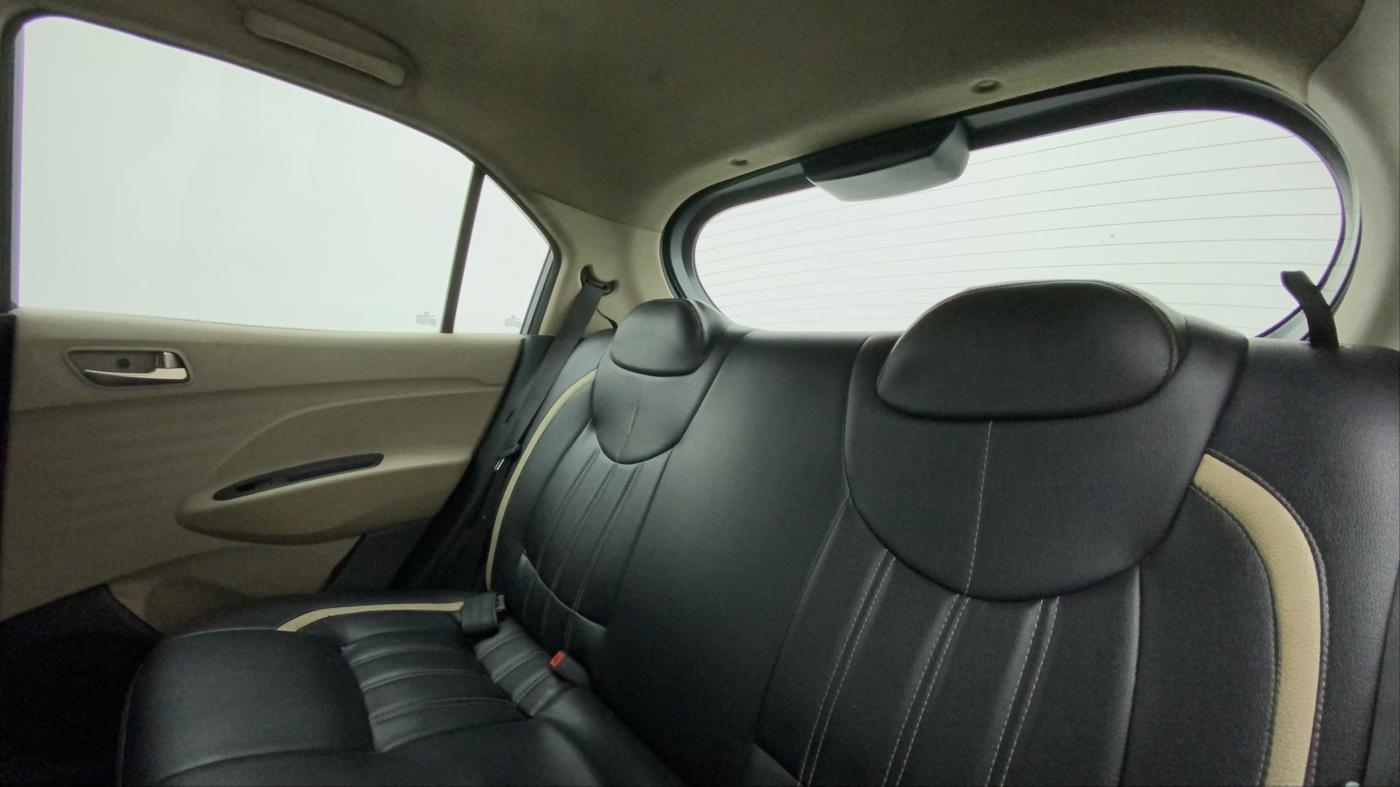 2019 Hyundai NEW SANTRO SPORTZ MT, Petrol, Manual, 64,350 km, Right Side Rear Door Cabin