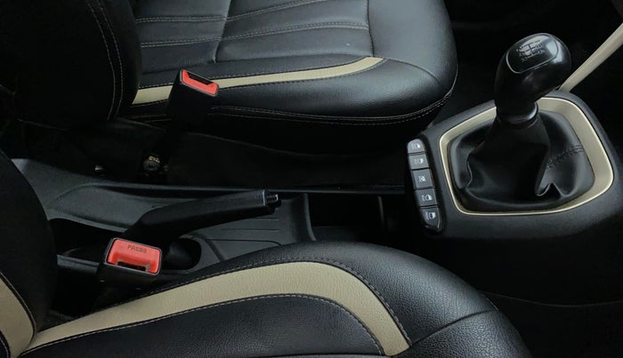 2019 Hyundai NEW SANTRO SPORTZ MT, Petrol, Manual, 64,350 km, Gear Lever