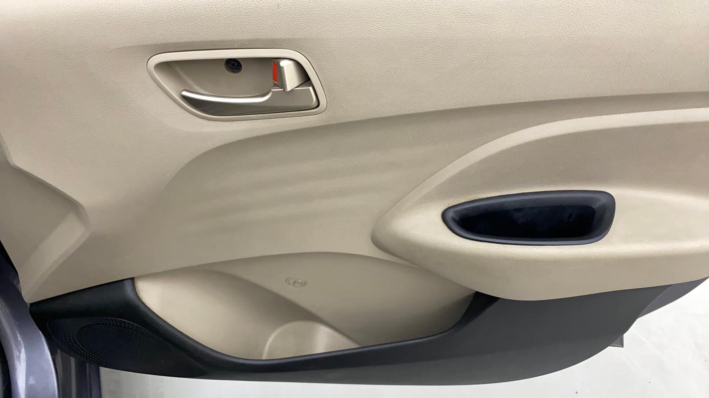 2019 Hyundai NEW SANTRO SPORTZ MT, Petrol, Manual, 64,350 km, Driver Side Door Panels Control
