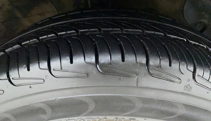 2019 Hyundai NEW SANTRO SPORTZ MT, Petrol, Manual, 64,350 km, Right Front Tyre Tread