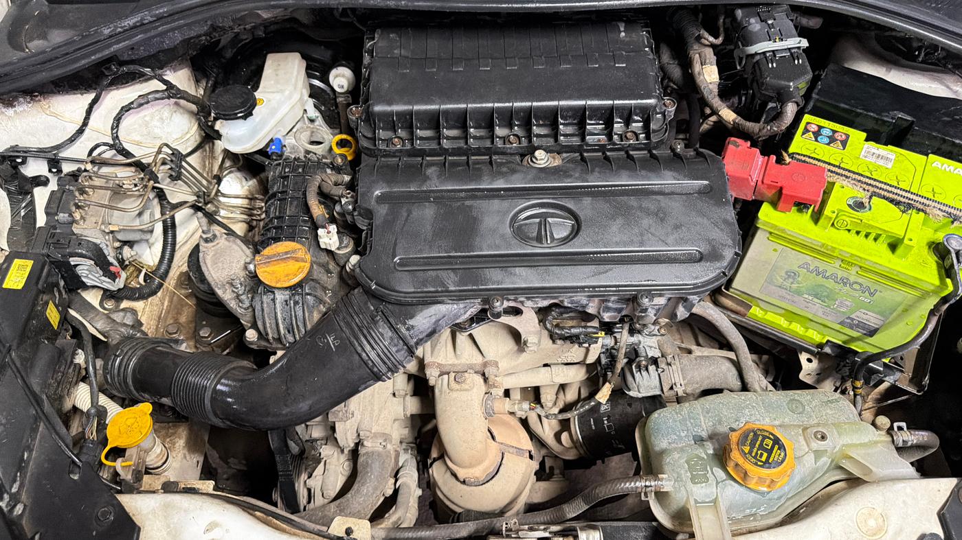 2022 Tata TIGOR XZ CNG, CNG, Manual, 82,228 km, Engine View - Right