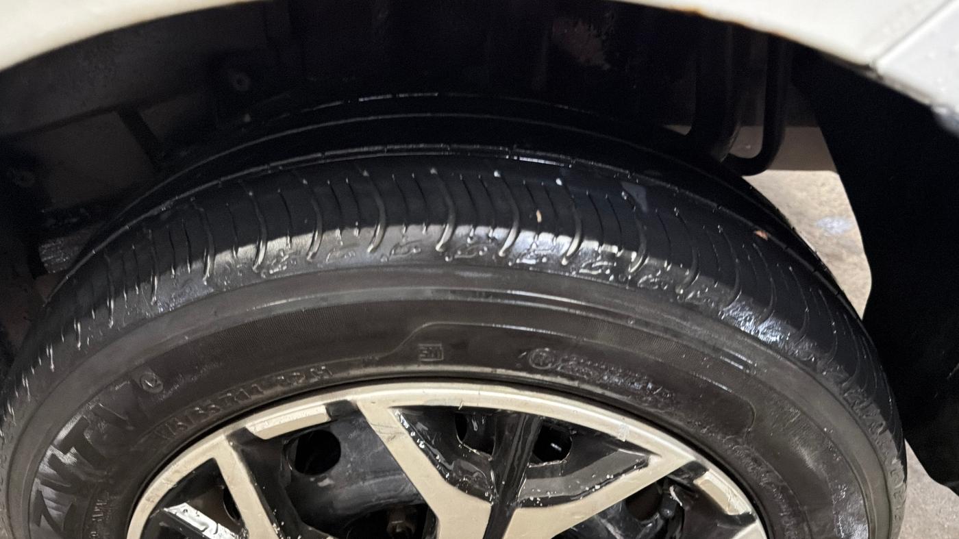 2022 Tata TIGOR XZ CNG, CNG, Manual, 82,228 km, Left Rear Tyre Tread
