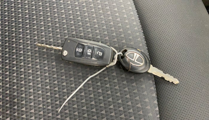 2019 Tata Tiago XZ DIESEL, Diesel, Manual, 61,791 km, Key Close Up