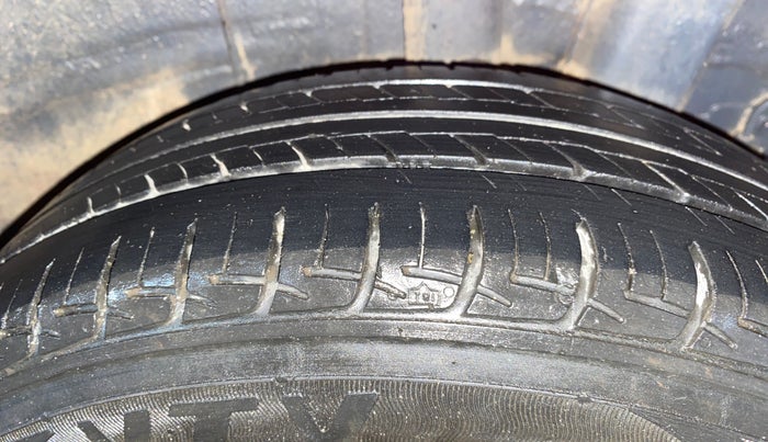 2016 Hyundai Grand i10 ASTA 1.2 KAPPA VTVT, Petrol, Manual, 55,107 km, Left Rear Tyre Tread