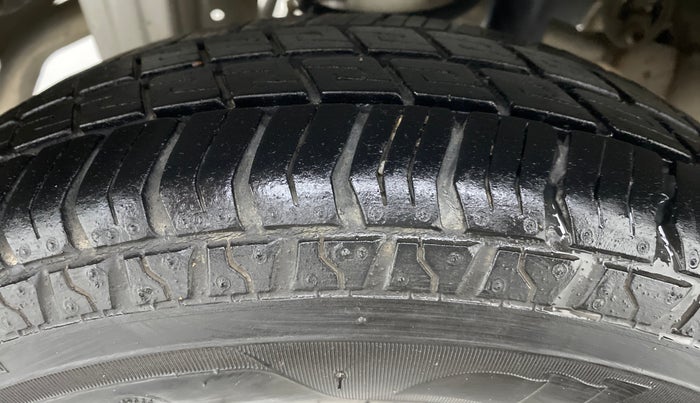 2018 Maruti Alto 800 LXI, Petrol, Manual, 12,028 km, Right Rear Tyre Tread