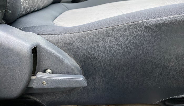 2018 Maruti Alto 800 LXI, Petrol, Manual, 12,028 km, Driver Side Adjustment Panel