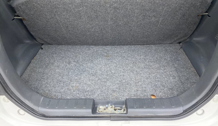 2018 Maruti Alto 800 LXI, Petrol, Manual, 12,028 km, Boot Inside