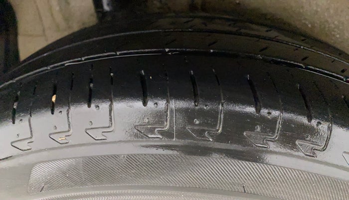 2021 Maruti IGNIS ZETA 1.2 AMT, Petrol, Automatic, 24,666 km, Right Rear Tyre Tread