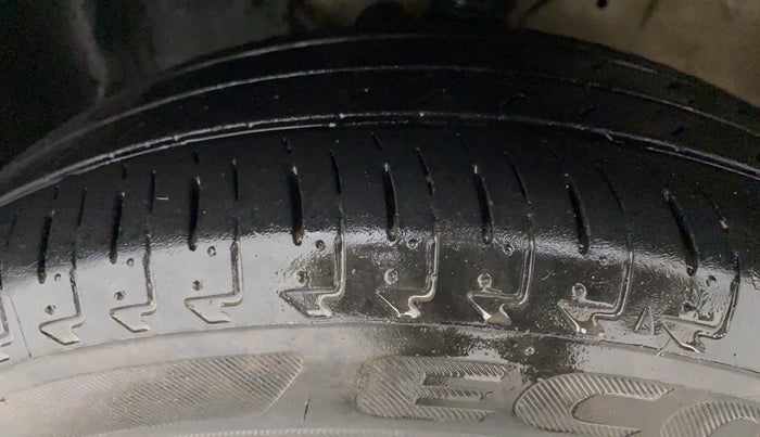 2021 Maruti IGNIS ZETA 1.2 AMT, Petrol, Automatic, 24,666 km, Left Front Tyre Tread