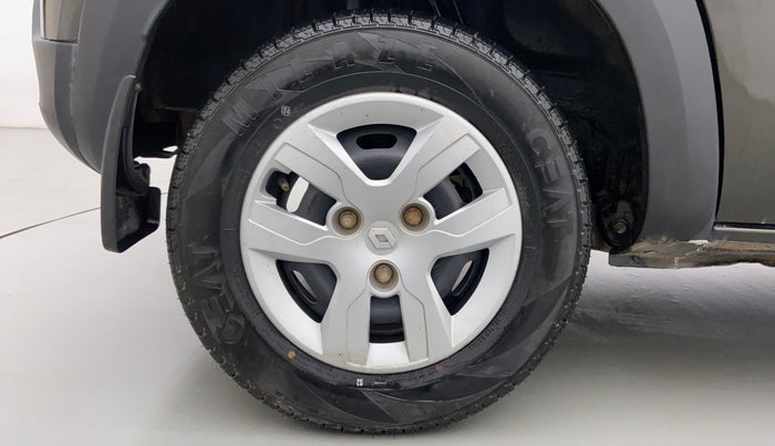 2018 Renault Kwid RXT 1.0 EASY-R AT OPTION, CNG, Automatic, 23,665 km, Right Rear Wheel