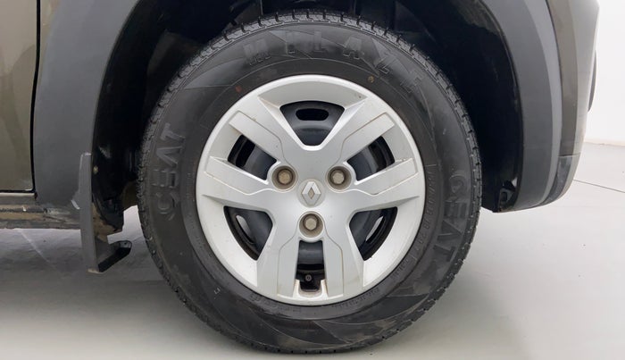 2018 Renault Kwid RXT 1.0 EASY-R AT OPTION, CNG, Automatic, 23,665 km, Right Front Wheel