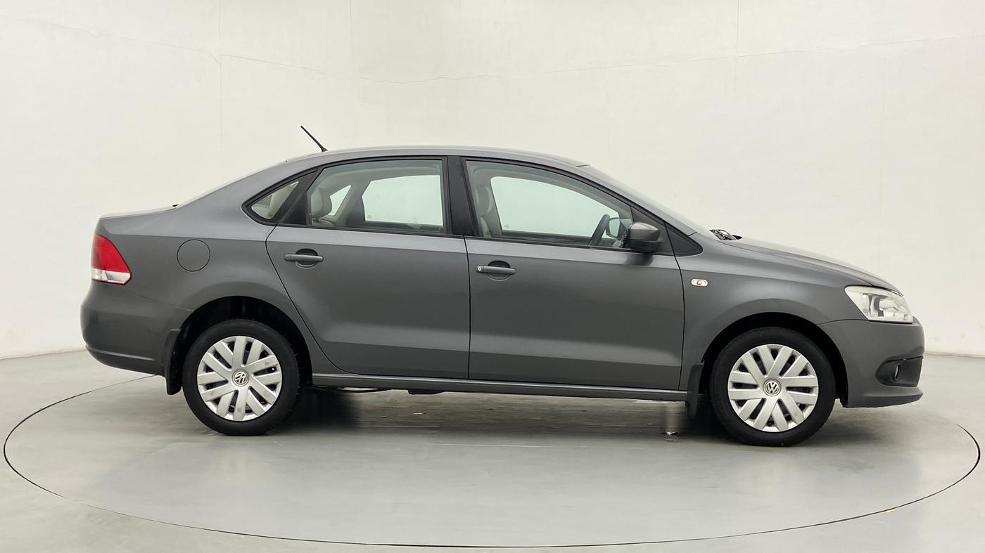 2014 Volkswagen Vento COMFORTLINE MT PETROL, Petrol, Manual, 45,321 km, Right Side View
