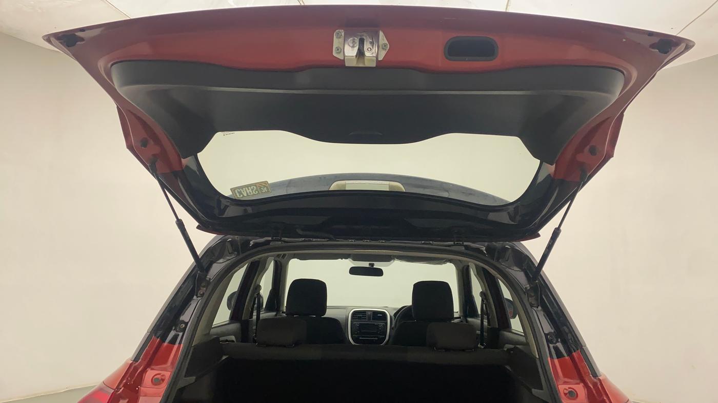 2017 Maruti Vitara Brezza VDI, Diesel, Manual, 53,293 km, Boot Door Open