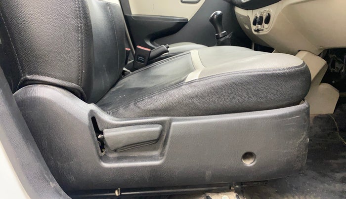 2021 Maruti Alto VXI PLUS, Petrol, Manual, 71,723 km, Driver Side Adjustment Panel