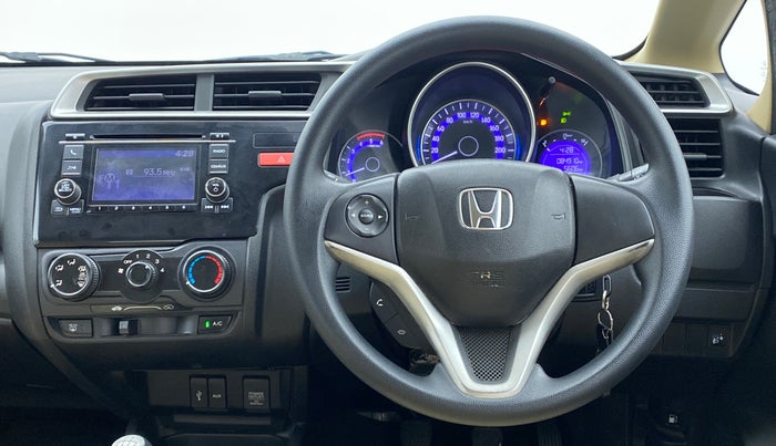 2016 Honda Jazz 1.5 SV I DTEC, Diesel, Manual, 85,072 km, Steering Wheel Close Up